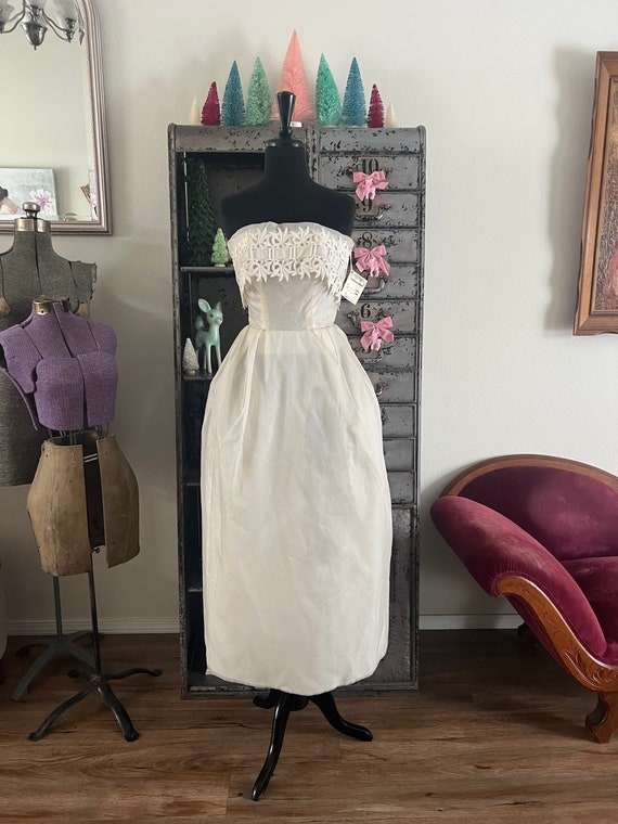 Vintage 1960's Off White Strapless Cocktail Dress… - image 2