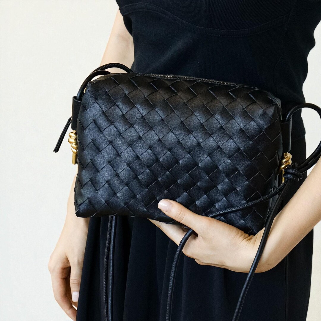 The One Strap Woven Tote-Multiple Colors main image 1