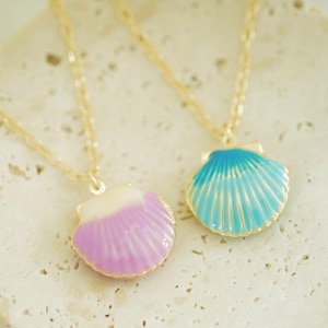 Shell Locket Necklace - 18K Gold Filled Enamel Patel Seashell Photo Locket - Coastal Jewelry