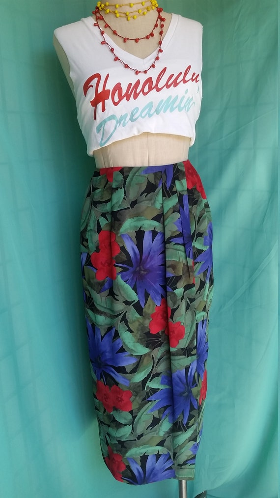 hawaiian skirt and top