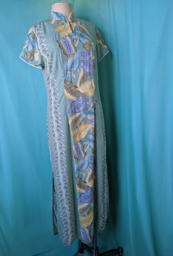 Vintage Hawaiian Princess Dress