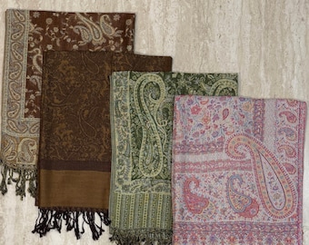 Hijab estilo pashmina / Elegante bufanda de jacquard floral marrón caramelo