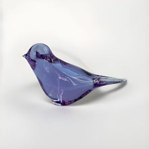 NEODYMIUM Alexandrite Swallow BIRD Paperweight Purple Pink Hand Blown Glass