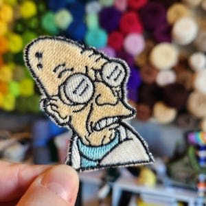 教授アイロンパッチ - 刺繍パッチ - フューチュラマ - アップリケ