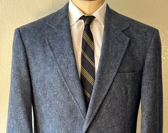 Vintage MENS Pendleton blue & gray wool tweed jacket, sport coat or blazer, size 42 Long