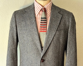 Vintage MENS Nordstrom gray & black wool tweed jacket, sport coat or blazer