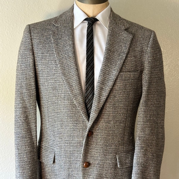 Vintage MENS Harris Tweed for Stafford brown, gray & white wool tweed jacket, sport coat or blazer