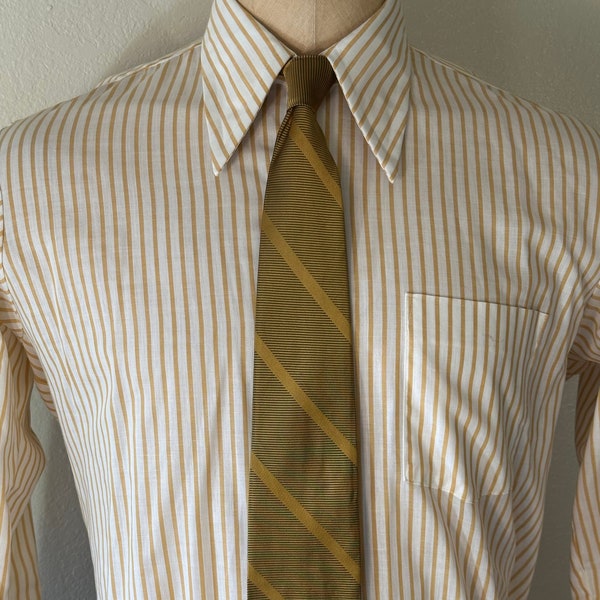 Vintage MENS Oleg Cassini for Lord's of Bellevue gold & dark gray diagonal striped silk tie