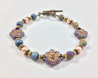 Wild rose beaded druzy bracelet, Swarovski bracelet, gift for her, Mother's Day, birthday, Spring jewelry, floral bracelet