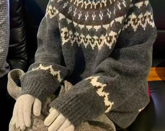 Handmade Nordic Knit Alpaca Wool Blend Sweater – Two-Tone Winter Knitwear