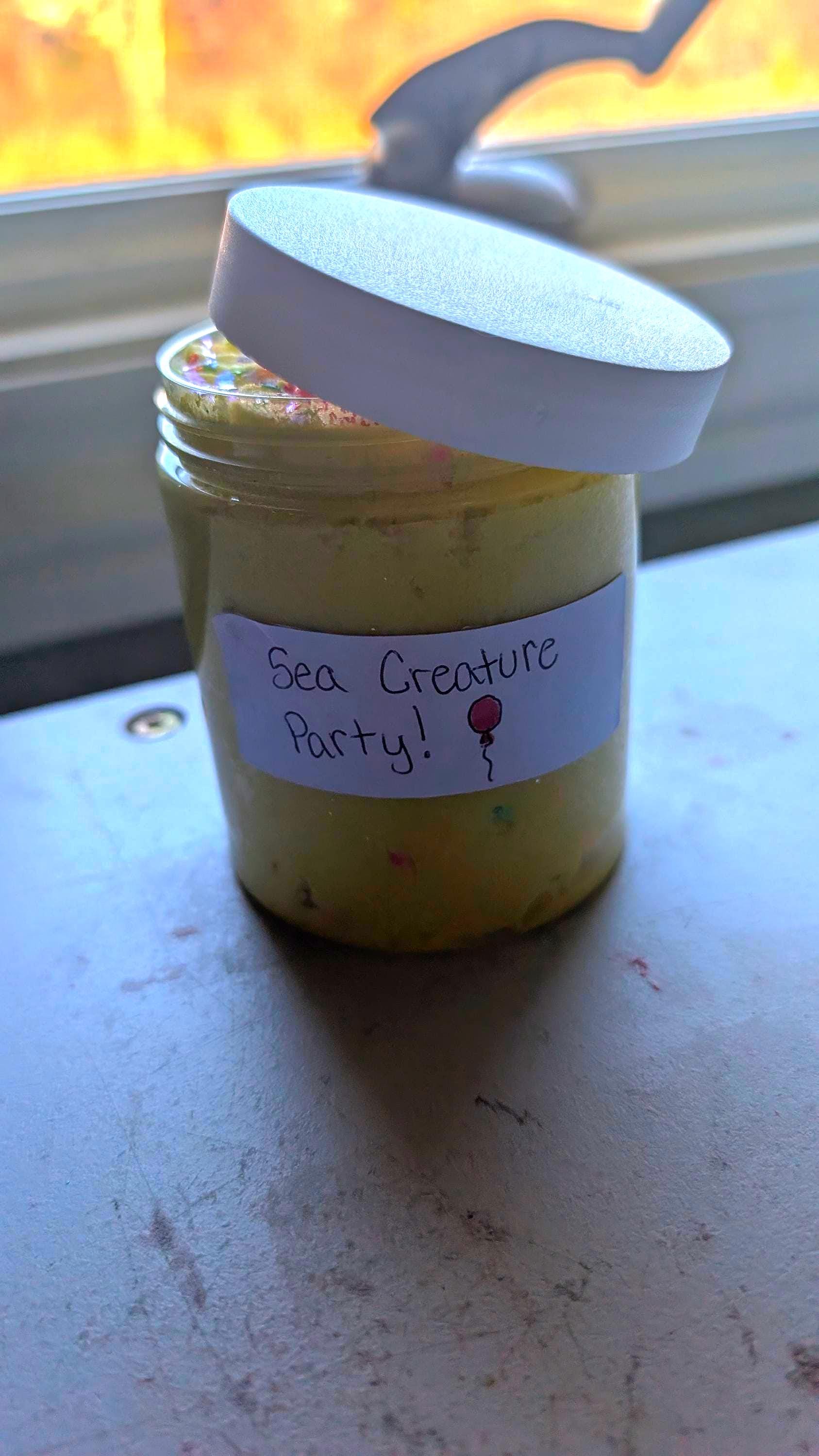 Handmade Sea Creature Slime - Yellow Icee Texture, Glitter Charms - Etsy