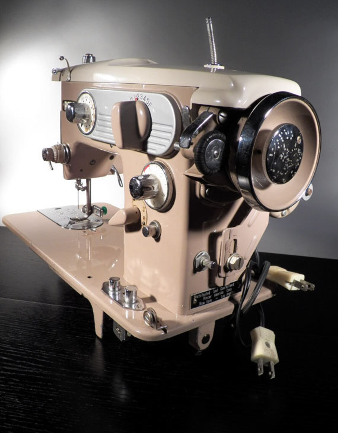 Vintage Sewing Machine Styling by Riccar Grand Duchess 330 50s Etsy