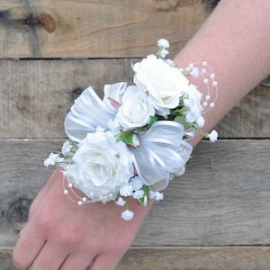 rose corsage, wedding flowers, wedding corsage, prom corsage, wrist corsage, rose corsage, silk wedding flowers, rhinestone bracelet.