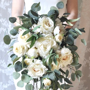 Cascade bridal bouquet, Wedding Flower Bouquet, Wedding Flowers, Bridal Bouquet, Eucalyptus, Ivory Bouquet, Bride Bouquet, Ivory Flowers
