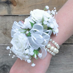 corsage, wrist corsage, wedding corsage, white roses corsage, prom corsage, bridal shower corsage, corsages, flower corsage, shower corsage