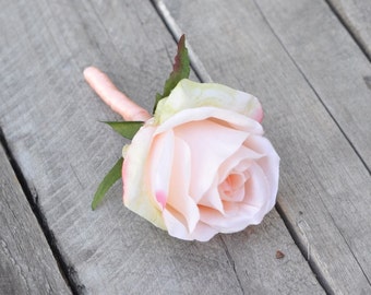 Boutonniere, buttonhole, wedding boutonniere, groomsmen buttonhole, prom boutonniere, wedding flowers, groomsmen, groom, wedding party