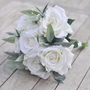 White Bridal Bouquet, Wedding Flowers, White Bouquet, Ivory Bridal Bouquet, Wedding Bouquet, Silk Bouquet, Rose Bouquet, Brides Bouquet