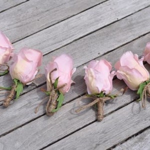 Boutonniere, buttonhole, wedding boutonniere, groomsmen buttonhole, prom boutonniere, wedding flowers, groomsmen, groom, wedding party