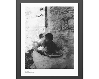 Exposición Asi Gonia Niño abandonado en lugar seguro