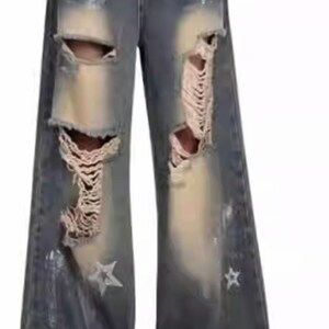 Star Wide Leg Jeans | Oversized Distressed Denim Pants | Daily Wear | Y2K Grunge Style

Distressed star wide leg jeans with oversized Y2K grunge style