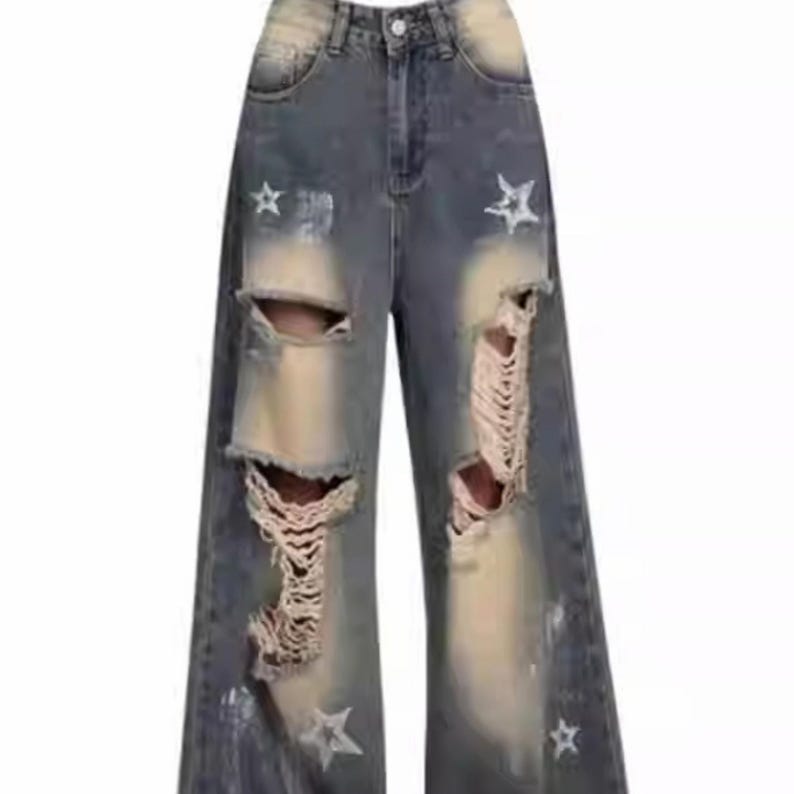 Star Wide Leg Jeans | Oversized Distressed Denim Pants | Daily Wear | Y2K Grunge Style

Distressed star wide leg jeans with oversized Y2K grunge style