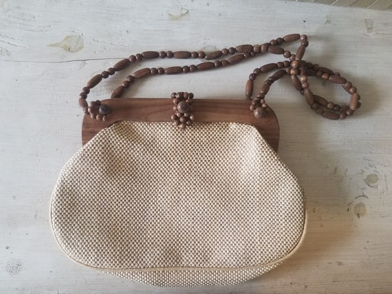 Vintage Wood Bead Straw Soulder Bag / Wooden Purse