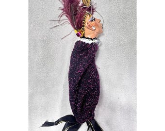 Adorno de 7" de la colección Showgirl Mardi Gras de Katherine, marca Kleski (descatalogado).