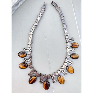 Los Ballesteros Necklace - Etsy
