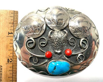 Hebilla de cinturón con cabeza de búfalo de níquel plateado y turquesa coral con monedas - Nativo americano