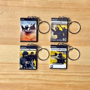 Retro Counter strike Miniature Mini Game Case Keychain | Handmade Retro PC Gamer Gift | Water and Scratch Resistant