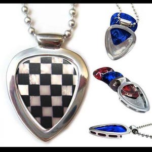 Pickbay Guitar Pick Collar + Vintage Checkerboard Guitar Pick (acero inoxidable)