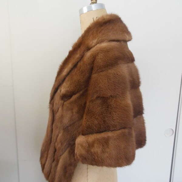 Vintage Mink Fur Stole 1950s with Collar and Pockets Brown Sleeve Pockets