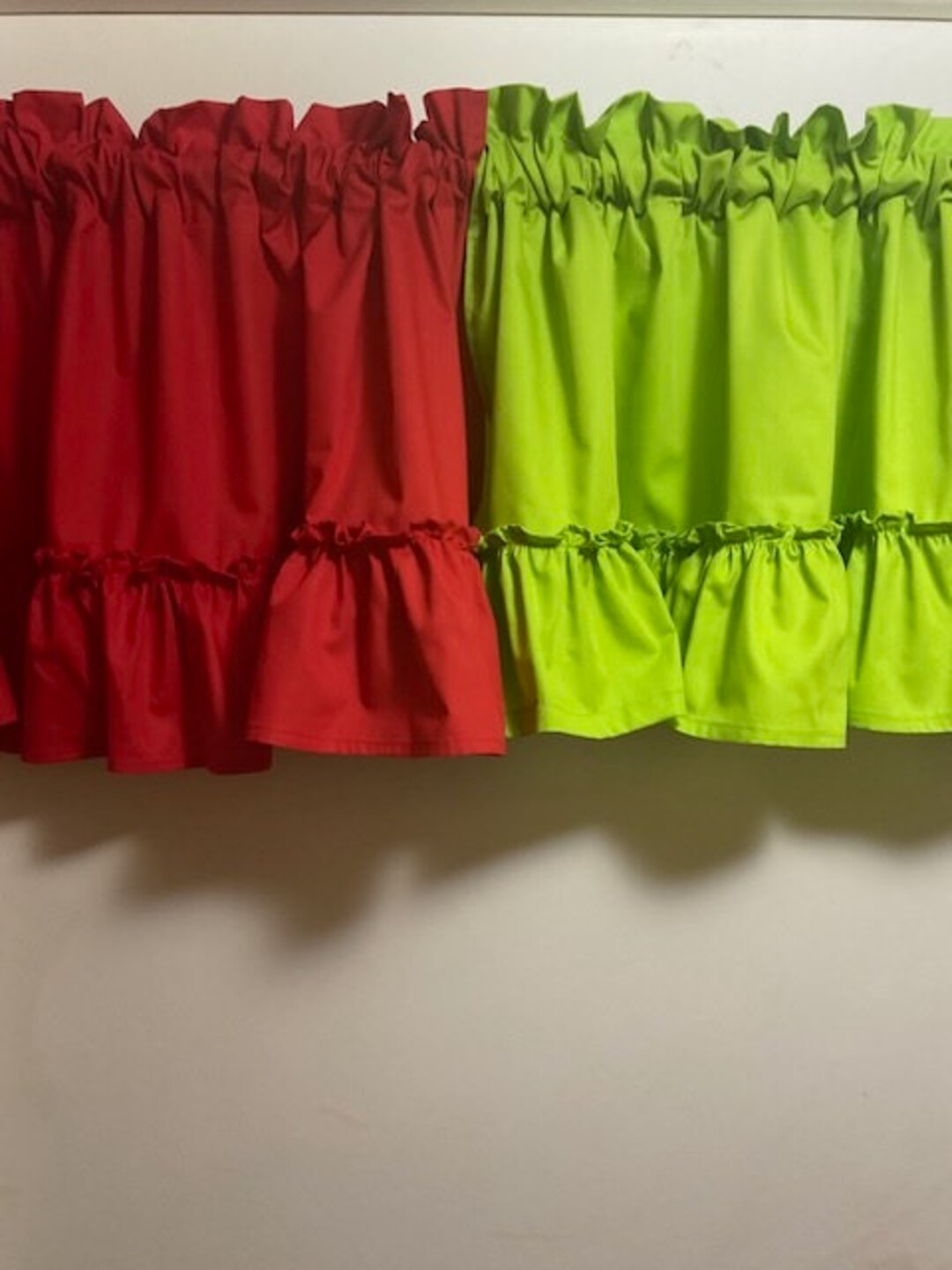 HANDMADE Red Green Valance With Ruffle42 X 16.5 Inches - Etsy