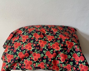 Handmade Red Rose Pillow Case (Black)