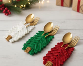 Modèle PDF facile au crochet pour un porte-couverts de Noël : Décoration de table de Noël, téléchargement numérique, modèle en anglais