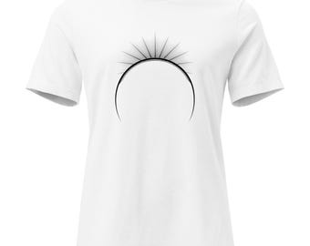 Minimalist Horizon T-Shirt | Abstract Line Landscape | Modern Nature Graphic