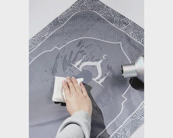 Foldable Travel Prayer Rug | Waterproof Anti-Slip Sajadah  | Compact Muslim Gift for Travelers