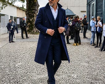 Lange marineblauwe jas heren – op maat gemaakte wollen bovenkleding| Jas met dubbele rij knopen