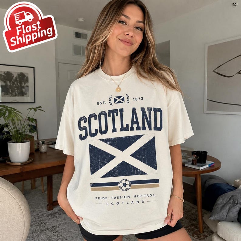 Scotland Football Shirt, Vintage Scottish Soccer Tee, Est 1873 Scotland Flag Shirt, Retro Sports Fan Gift, Comfort Colors Graphic Tee bild 1