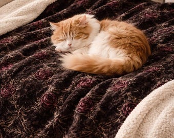 Dark Academia Rose Moody Floral Fleece Sherpa Blanket | Gothic Cottagecore Velveteen Throw
