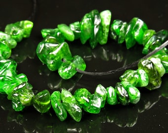 Natural Russian Emerald-Green Chrome Diopside Mini Chips - 5" (strand length) ~ C5634