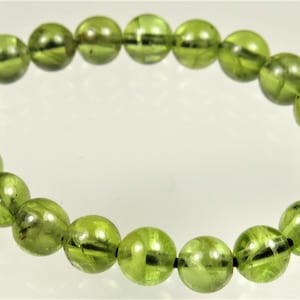 Beautiful ~ Translucent Quality Natural Genuine Peridot Smooth Small Round Beads - 4.5mm ~ 20 beads ~ C5767