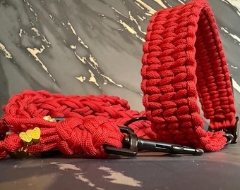 Handgefertigtes Hundehalsband und Leine aus hochwertigem Paracord