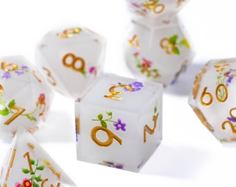 Floral DnD Dice Set,White Flower Moss Polyhedral Dice,TTRPG,Sharp Edge RPG Dice,Sharp Edge Dice DND Gift D6 D20,Transparent Resin Dice Set