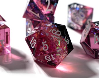 Set di dadi DND rosa scuro-nero per giochi di magia, set di dadi Galaxy Dungeons and Dragons per regali, set di dadi D&D in resina, dadi RPG