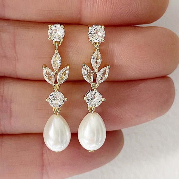 Bridal earrings pearl drop gold wedding earrings Pearl drop bridal earring long crystal bridal earrings bridal jewelry set crystal and pearl