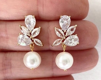 Pearl drop earrings bridal pearl earrings dainty bridal jewelry set Pearl wedding earrings gold pearl dangle earrings for bride simple