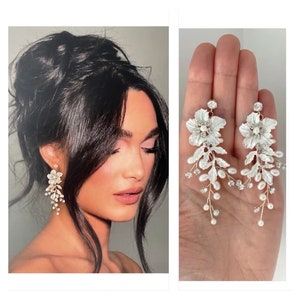 Bridal Dangle Flower Earrings Wedding Floral Pearl Earrings Long Drop Wedding Earrings Silver leaf Earrings boho leave with pearl earrings