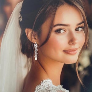 Crystal Pearl Drop Bridal Earrings: Vintage Style Wedding Dangle Earrings