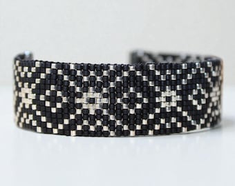 Perlenarmband LOOM Muster - Schwarz & Silber Miyuki Delica (PDF Muster)
